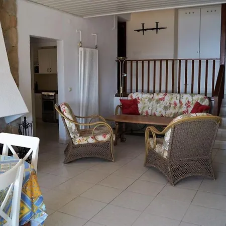 House - 3 Bedrooms With Pool And Sea Views Young People Group Not Allowed - 07528 بيت للعطل